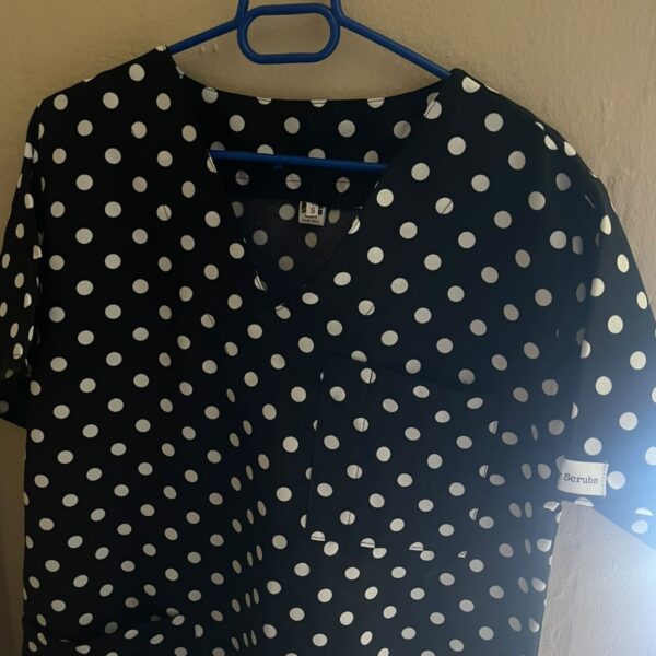Polka dots Scrub top (S)